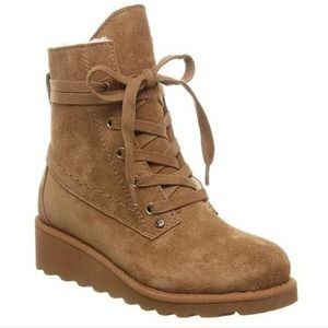 BEARPAW Krista Youth Boots in Hickory Size 3
